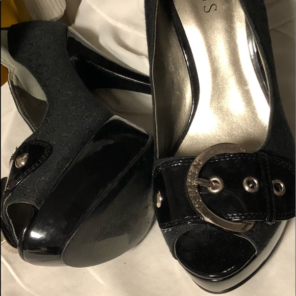 GUESS Buckle Heels - Picture 7 of 8